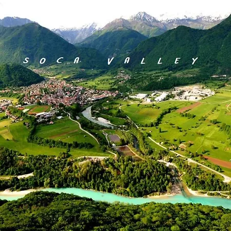 - Nocitve Falco Appartement Grgar